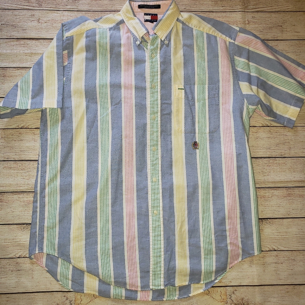 Vintage tommy hilfiger size medium